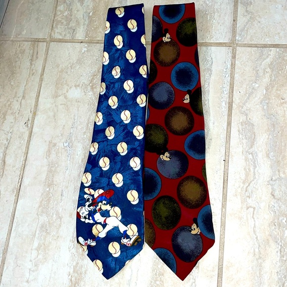 Lot of 2 Disney Men’s Neckties Ties - Picture 1 of 6